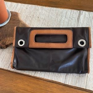 Nino Bossi leather clutch